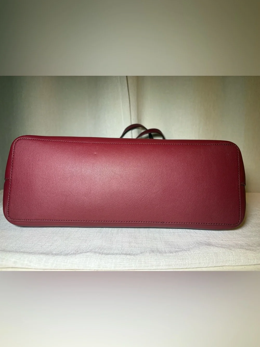Away The Latitude Tote Ruby Burgundy Leather Travel Laptop Carry On Bag EUC
